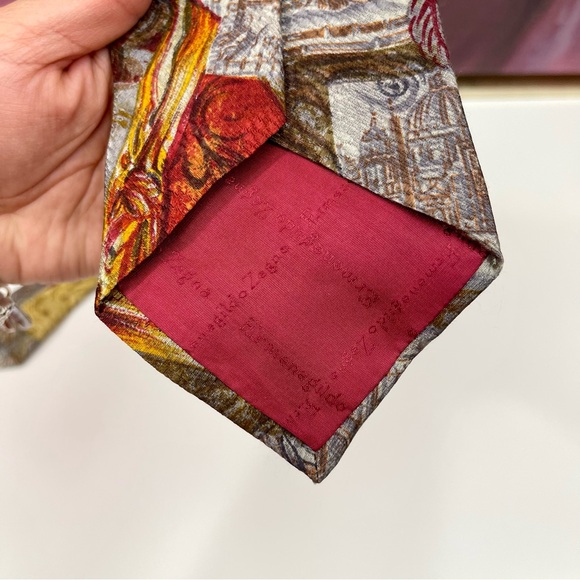 ERMENEGILDO ZEGNA Vintage 100% Silk Tie in Retro Print - Picture 8 of 12